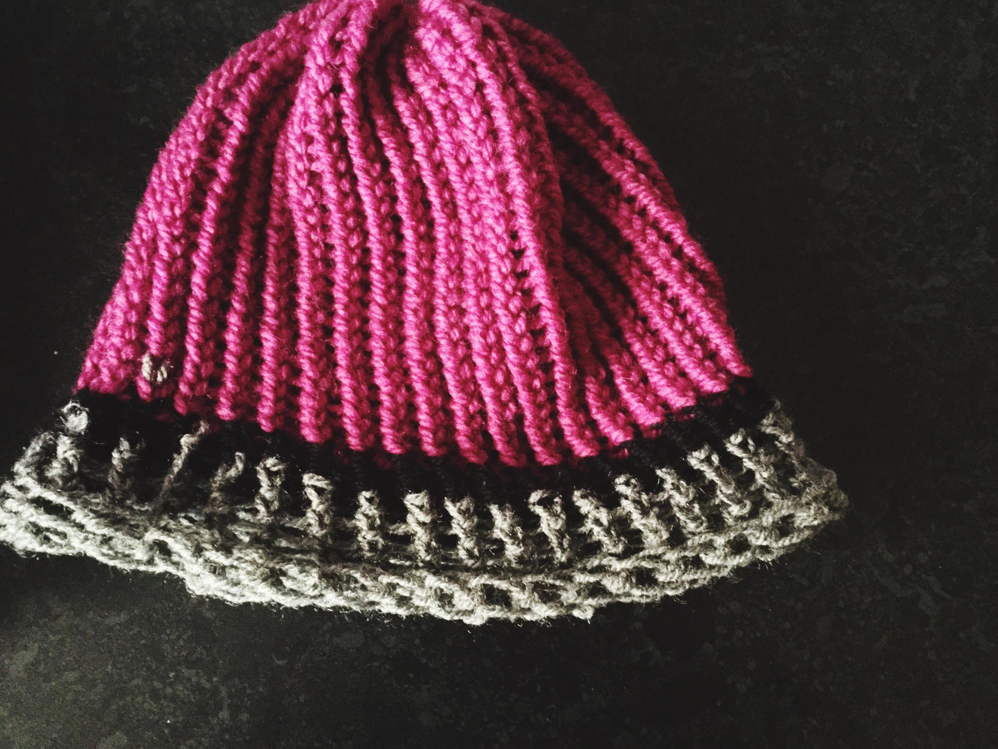 Finitura bordo su cappello